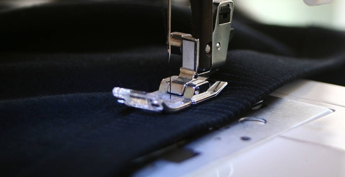 Lee's Tailor Shop 