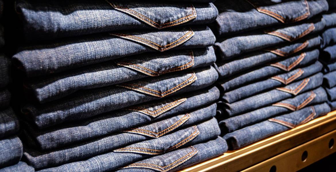 Lee's Tailor Shop 